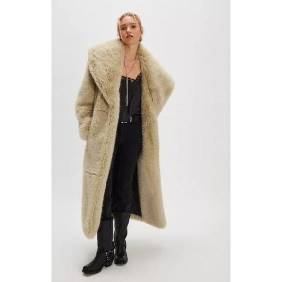 NWT Free People Shoreditch Faux Fur Maxi Topcoat Pistachio Size XS Light Green - Picture 2 of 11